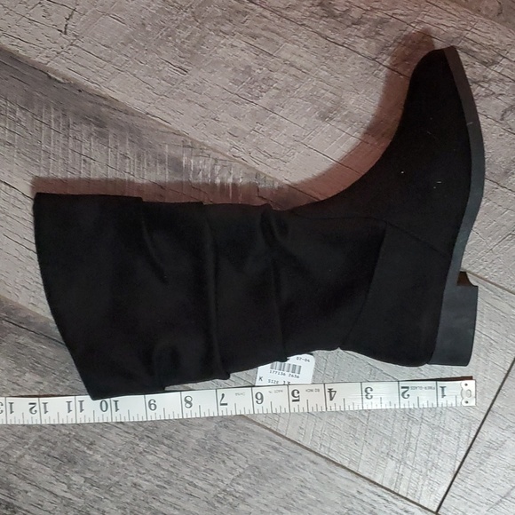 NWT Boots - Picture 8 of 8